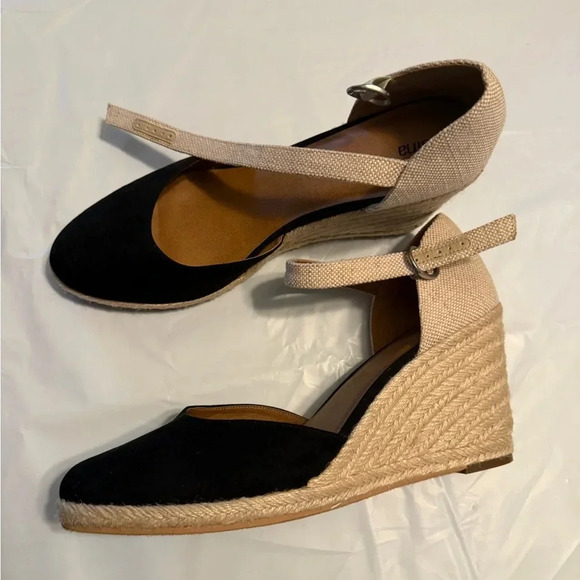 susina wedges